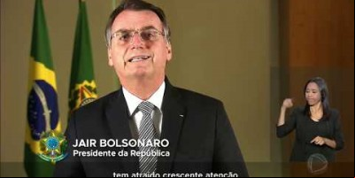 Bolsonaro determina envio das Forças Armadas para combater queimadas na Amazônia